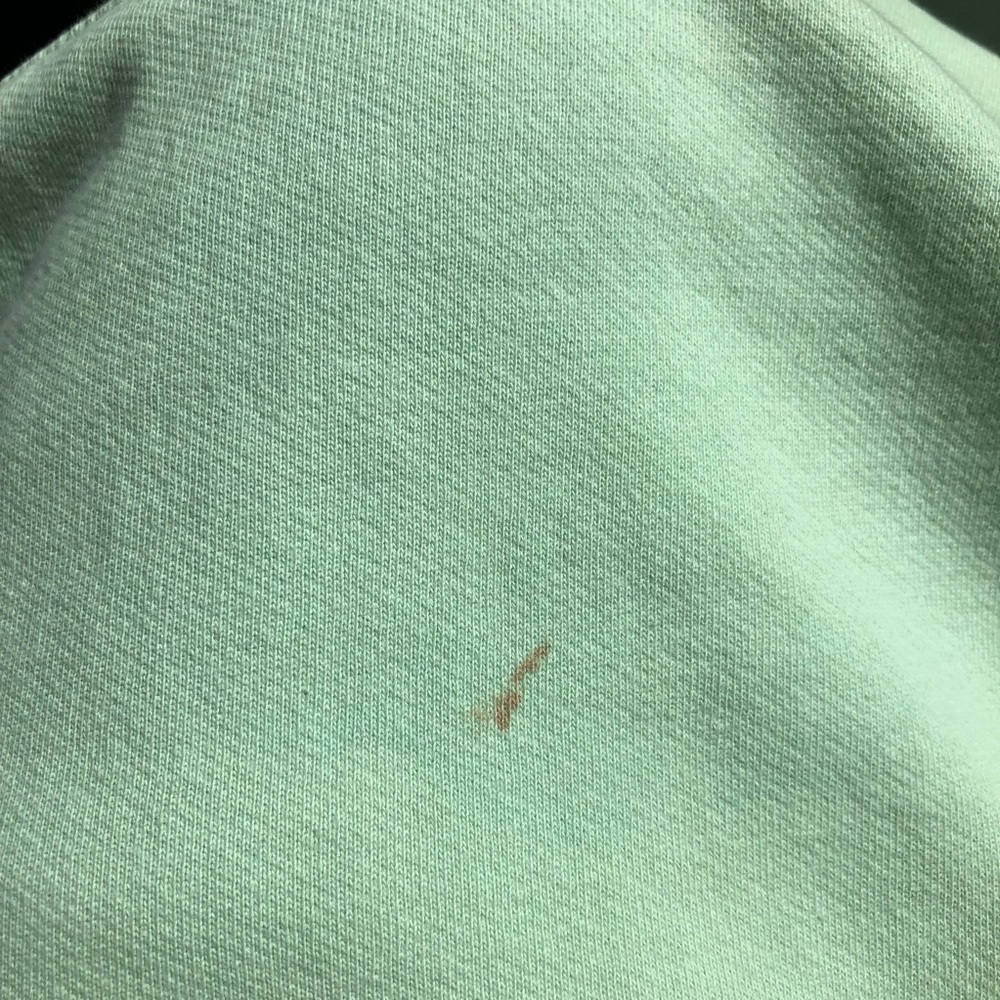 Beachy Sweatshirt - Picture 8 of 8